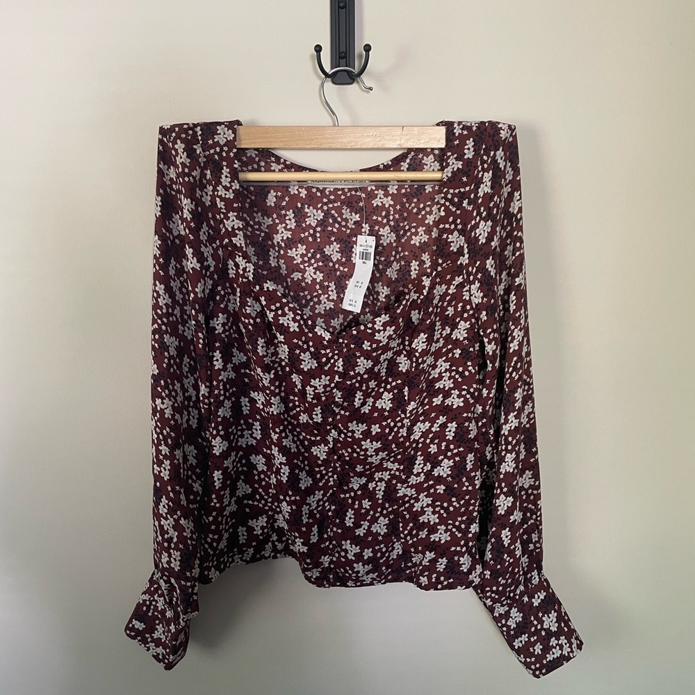 Abercrombie Long Sleeve Button-Through V-Neck Top